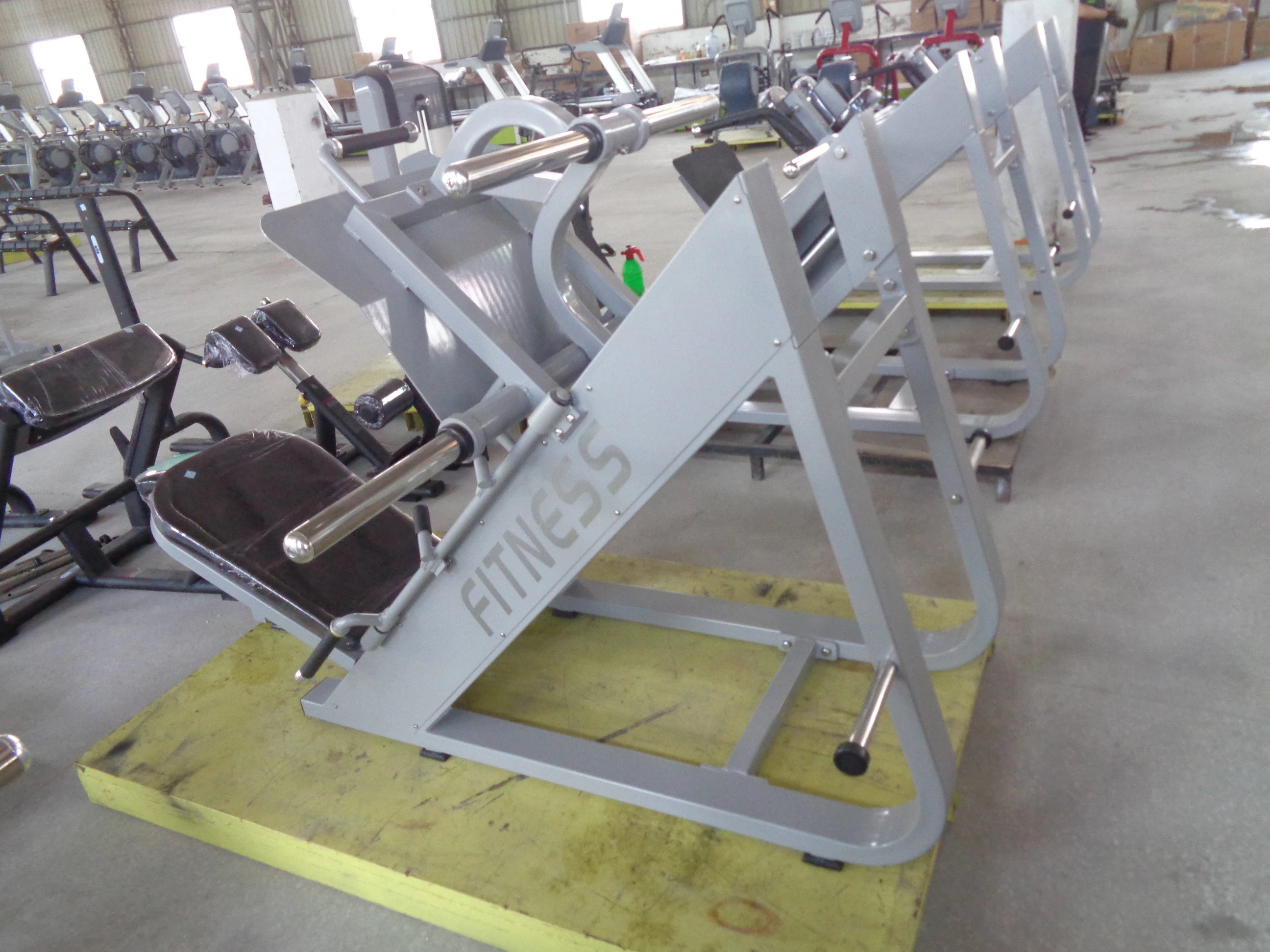Wholesale Price 45 Degree Leg Press 3mm Thick Steel Tube Plate Loaded Multi-Function Gym Equipment for Workout Fitness Station